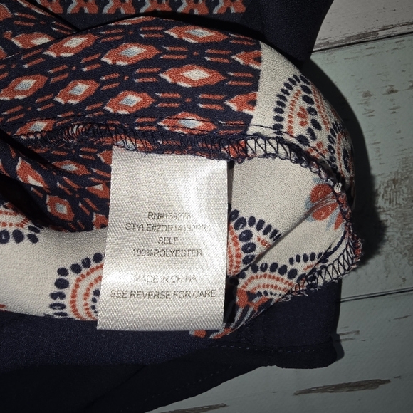 DR2 Brown V-Neck Tunic Top - Picture 4 of 4